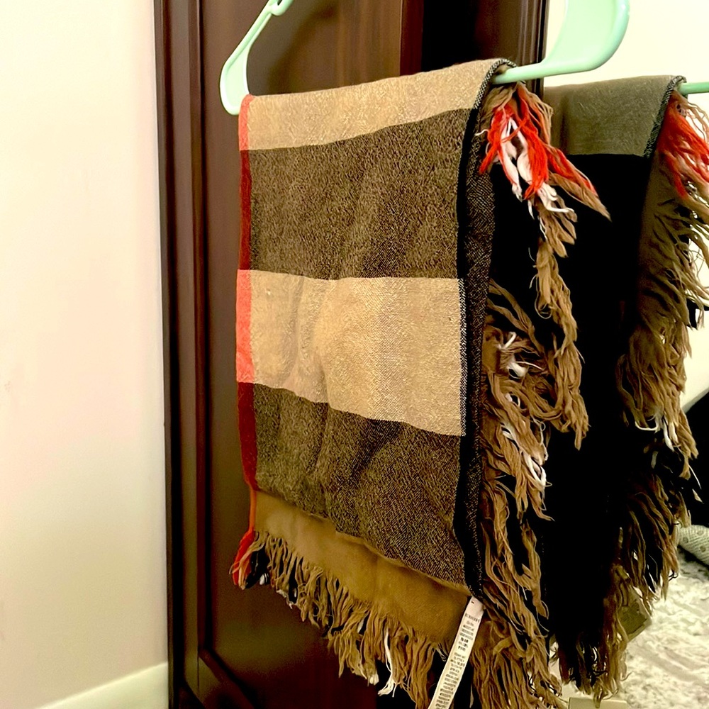Burberry scarf
